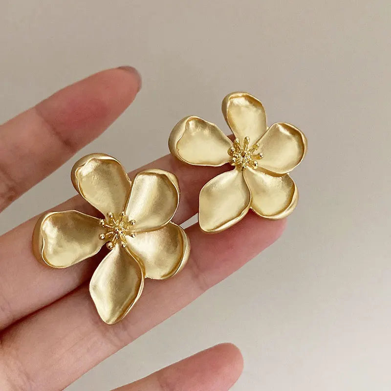 Gold flower earrings