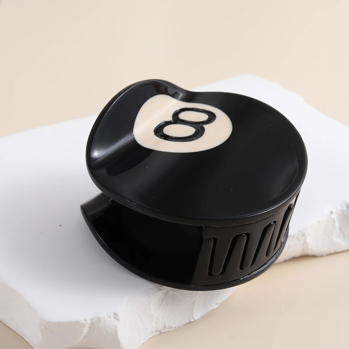 Pince à cheveux en forme de boule de billard