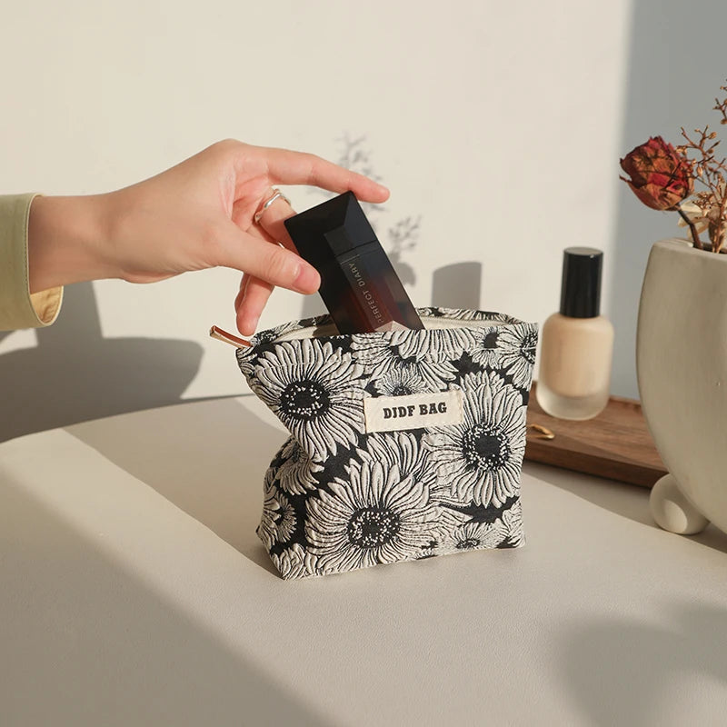 Trousse Garden Bloom